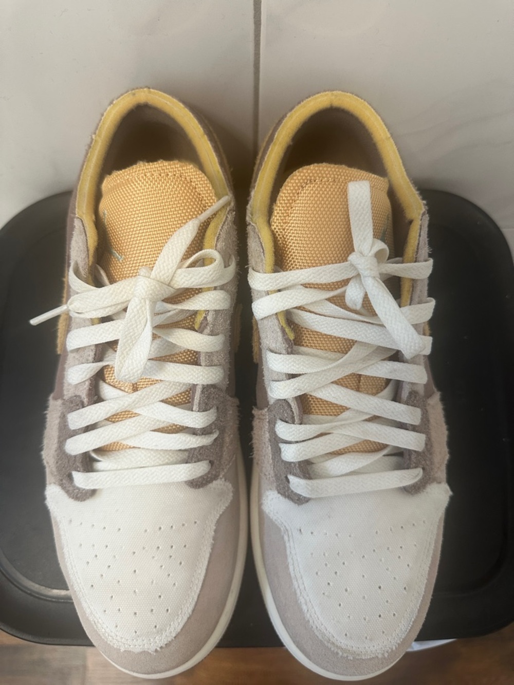 Men's Jordan 1 Low SE Craft sneakers - Picture 5 of 14